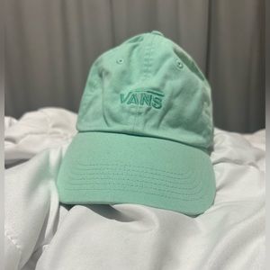 VANS PASTEL GREEN COURT SIDE HAT ADJUSTABLE STRAP